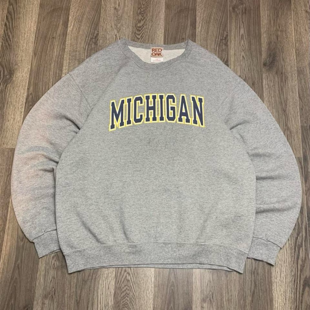 Vintage 2000s Michigan Wolverines Spellout Crewneck - Picture 1 of 8